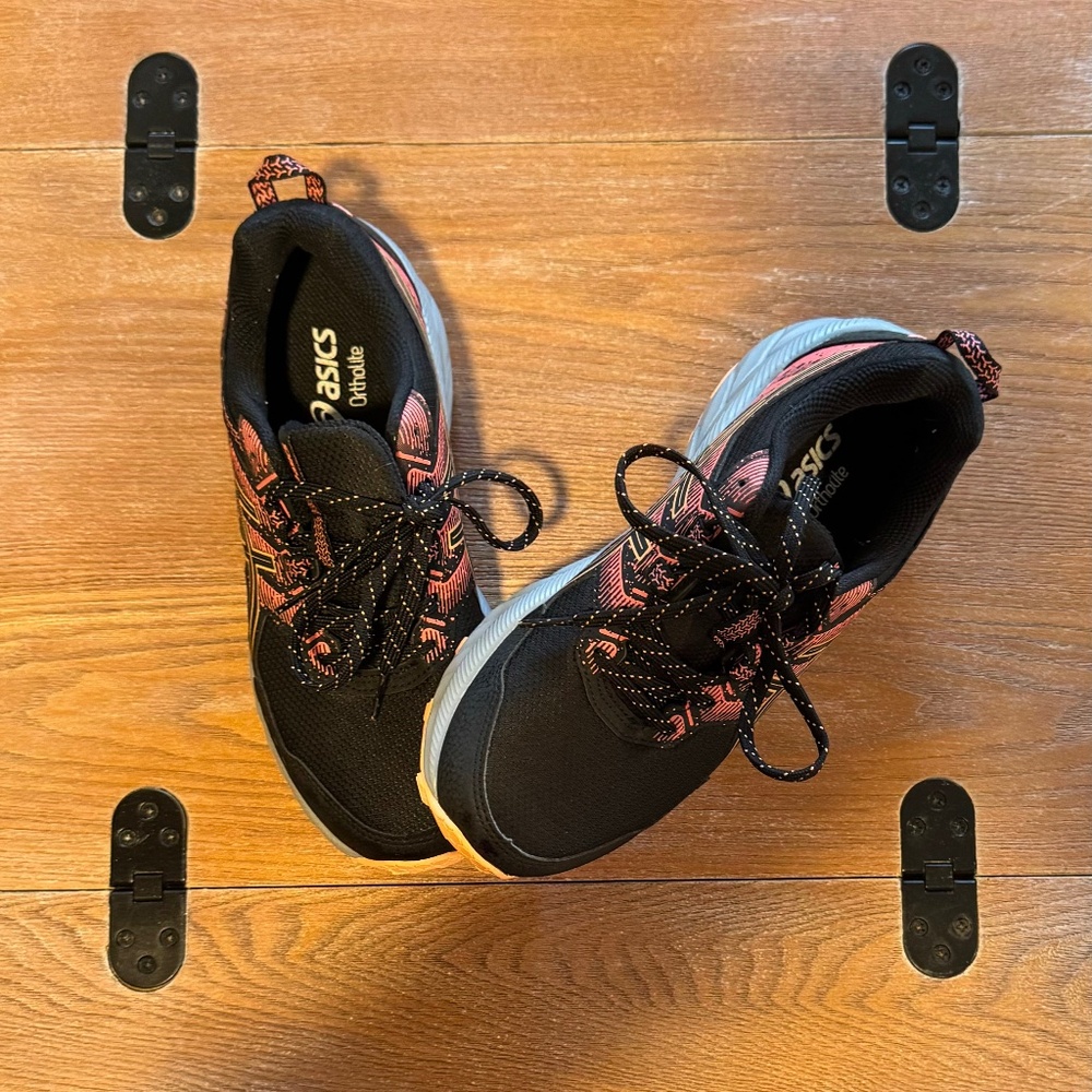 ASICS ORTHOLITE ATHLETIC SHOES